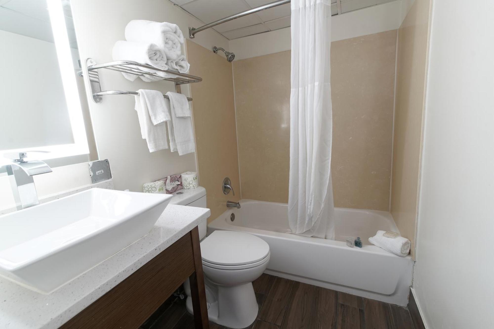 Marjac Suites Virginia Beach Oceanfront Exteriör bild