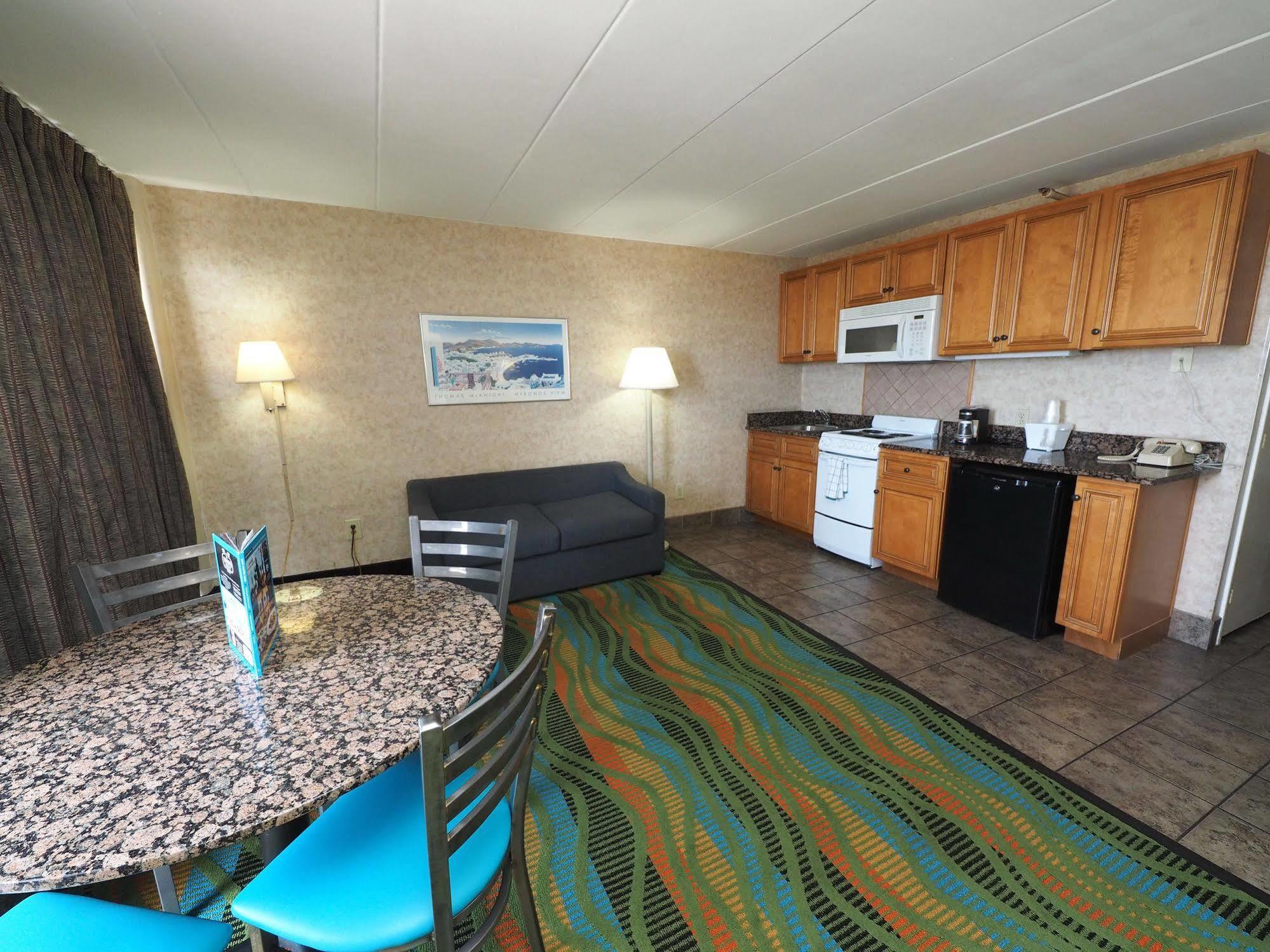 Marjac Suites Virginia Beach Oceanfront Exteriör bild
