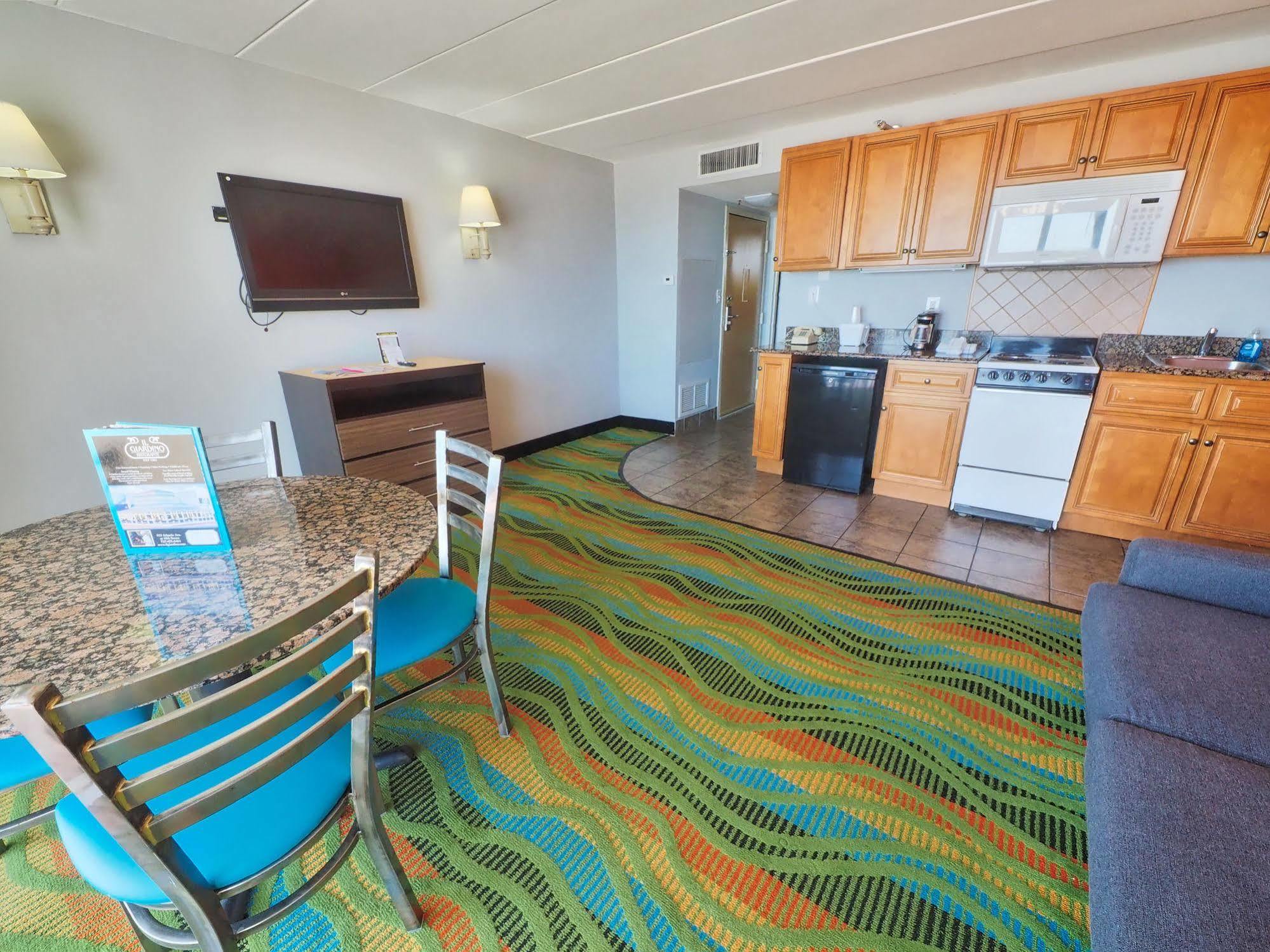 Marjac Suites Virginia Beach Oceanfront Exteriör bild